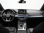 Audi Q5 50 TFSI e S edition PHEV 300pk Dealer O.H. | Trekhaak Af Fabriek | Camera | Lederen Sportstoelen Verwarmd | Sfeerverlichting | Keyless | Blis | Navigatie | DAB | 20"L.M | Virtual | Plug In Hybrid |