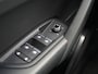 Audi Q5 50 TFSI e S edition PHEV 300pk Dealer O.H. | Trekhaak Af Fabriek | Camera | Lederen Sportstoelen Verwarmd | Sfeerverlichting | Keyless | Blis | Navigatie | DAB | 20"L.M | Virtual | Plug In Hybrid |
