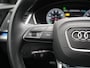 Audi Q5 50 TFSI e S edition PHEV 300pk Dealer O.H. | Trekhaak Af Fabriek | Camera | Lederen Sportstoelen Verwarmd | Sfeerverlichting | Keyless | Blis | Navigatie | DAB | 20"L.M | Virtual | Plug In Hybrid |