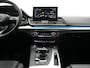 Audi Q5 50 TFSI e S edition PHEV 300pk Dealer O.H. | Trekhaak Af Fabriek | Camera | Lederen Sportstoelen Verwarmd | Sfeerverlichting | Keyless | Blis | Navigatie | DAB | 20"L.M | Virtual | Plug In Hybrid |