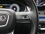 Audi Q5 50 TFSI e S edition PHEV 300pk Dealer O.H. | Trekhaak Af Fabriek | Camera | Lederen Sportstoelen Verwarmd | Sfeerverlichting | Keyless | Blis | Navigatie | DAB | 20"L.M | Virtual | Plug In Hybrid |