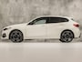 BMW 1-Serie 118i High Executive Automaat (APPLE CARPLAY, DEALER ONDERHOUDEN, GROOT NAVI, STUUR/STOELVERWARMING, SPORTSTOELEN, PARKEERSENSOREN, GETINT GLAS, CRUISE, NIEUWSTAAT)