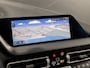 BMW 1-Serie 118i High Executive Automaat (APPLE CARPLAY, DEALER ONDERHOUDEN, GROOT NAVI, STUUR/STOELVERWARMING, SPORTSTOELEN, PARKEERSENSOREN, GETINT GLAS, CRUISE, NIEUWSTAAT)
