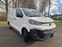 Citroën Jumpy L2 2.0 BlueHDI 145pk | BPM vrij | NAVI | Apple Carplay | Android Auto | Multimedia | Digitale cockpit | Achteruitrijcamera | Parkeersensoren voor en achter | Dode hoek detectie | Mistlampen | Automatische verlichting | Elektrisch inklapbare spiegels