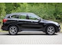 BMW X1 sDrive18i X-Line | Navi | LED | Clima | Stoelverwarming | Sportstoelen | Achteruitrijcamera | Etc.