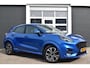 Ford Puma EcoBoost Hybrid 125 ST-Line | Navigatie | Carplay & Android Auto | Airconditioning | Parkeersensoren | DAB+ Radio | Isofix Bevestigingspunten | Cruise Control | Lichtmetalen Velgen | Zeer Compleet!
