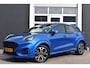 Ford Puma EcoBoost Hybrid 125 ST-Line | Navigatie | Carplay & Android Auto | Airconditioning | Parkeersensoren | DAB+ Radio | Isofix Bevestigingspunten | Cruise Control | Lichtmetalen Velgen | Zeer Compleet!