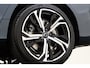 Volvo V60 T8 PLUG-IN HYBRID AWD ULTRA BRIGHT *FULL OPTIONS!* -PANO.DAK|BOWERS&WILKINS|GEVENT.LEDER+MASSAGE|360°CAM|HEAD-UP DISP.|19"