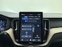 Volvo XC60 T6 Plug-in hybrid AWD Plus Dark | Trekhaak | Head up display | 360 camera