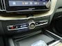 Volvo XC60 T6 Plug-in hybrid AWD Plus Dark | Trekhaak | Head up display | 360 camera