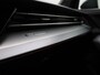 Audi A3 Sportback 40 TFSI e S edition 204 PK | Adaptive cruise control | Navigatie | Sonos | Climate control | Achteruitrijcamera | Head-up display | Stoelverwarming | Optiekpakket zwart plus | Ledkoplampen | Lichtmetalen wielen