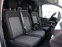 Volkswagen Transporter 2.0 TDI 110 pk L1H1 Life | Airco | Cruise control | Navigatie via App connect | Camera | LED | PDC | Afneembare trekhaak | 17" LM velgen | Bijrijdersbank | Betimmering |