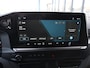 Volkswagen Transporter 2.0 TDI 110 pk L1H1 Life | Airco | Cruise control | Navigatie via App connect | Camera | LED | PDC | Afneembare trekhaak | 17" LM velgen | Bijrijdersbank | Betimmering |