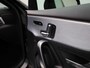 Mercedes-Benz A-klasse 180 Aut. AMG Business Solution | Panoramadak | Sfeerverlichting | Memory | Carplay | Stoelverwarming | Led Verlichting | Camera |