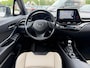 Toyota C-HR / C-HR+ 1.8 Hybrid Bi-Tone Edition | Lederen bekleding | Stoelverwarming