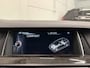 BMW 5-Serie Touring 520d High Exe PANO/LED/TREKHAAK/ZWART LEER/18"/NAVI-GROOT/ECC/CRUISE/STOELVERWARMING/PRIVACY/MINERALGRAU/PERFECT ONDERHOUDEN MET VOLLEDIGE HISTORIE/EURO 6