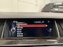 BMW 5-Serie Touring 520d High Exe PANO/LED/TREKHAAK/ZWART LEER/18"/NAVI-GROOT/ECC/CRUISE/STOELVERWARMING/PRIVACY/MINERALGRAU/PERFECT ONDERHOUDEN MET VOLLEDIGE HISTORIE/EURO 6