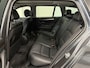 BMW 5-Serie Touring 520d High Exe PANO/LED/TREKHAAK/ZWART LEER/18"/NAVI-GROOT/ECC/CRUISE/STOELVERWARMING/PRIVACY/MINERALGRAU/PERFECT ONDERHOUDEN MET VOLLEDIGE HISTORIE/EURO 6