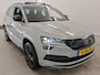 Skoda Karoq 1.5 TSI 150pk ACT Sportline Business | Panoramadak | Trekhaak | Stoelverwarming | CarPlay | PDC | Keyless | LED | Navi
