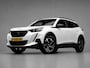 Peugeot 2008 1.2 PureTech Allure Pack Sport (APPLE CARPLAY,NAVI,CAMERA,360 VIEW,DIGITAL COCKPIT,LED,GETINT,SPORTSTOELEN,LM VELGEN)