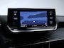 Peugeot 2008 1.2 PureTech Allure Pack Sport (APPLE CARPLAY,NAVI,CAMERA,360 VIEW,DIGITAL COCKPIT,LED,GETINT,SPORTSTOELEN,LM VELGEN)