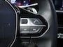 Peugeot 2008 1.2 PureTech Allure Pack Sport (APPLE CARPLAY,NAVI,CAMERA,360 VIEW,DIGITAL COCKPIT,LED,GETINT,SPORTSTOELEN,LM VELGEN)