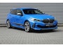 BMW 1-Serie M135i xDrive High Executive | M Performance | HUD | Memory | Stuur/Stoelverw. |