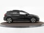 Volkswagen Golf 1.5 eHybrid 272pk DSG GTE · Panoramadak · Camera · Head-Up Display · Inklap. Trekhaak · Stuur- & Stoelverwarming · Dodehoeksensor · Garantie t/m 08-09-2030 of 100.000km