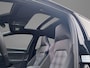 Volkswagen Golf 1.5 eHybrid 272pk DSG GTE · Panoramadak · Camera · Head-Up Display · Inklap. Trekhaak · Stuur- & Stoelverwarming · Dodehoeksensor · Garantie t/m 08-09-2030 of 100.000km