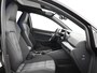 Volkswagen Golf 1.5 eHybrid 272pk DSG GTE · Panoramadak · Camera · Head-Up Display · Inklap. Trekhaak · Stuur- & Stoelverwarming · Dodehoeksensor · Garantie t/m 08-09-2030 of 100.000km