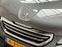 Peugeot 2008 1.2 PureTech Allure Automaat (PANORAMADAK, NAVIGATIE, CLIMATE, LEDER, SPORTSTOELEN, PARKEERSENSOREN, LM VELGEN, GETINT GLAS, CRUISE, NIEUWSTAAT)