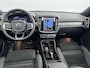 Volvo EX40 Single Motor Extended Range Ultra 82 kWh | 20" | Leder/Nubuck | Trekhaak | Getint Glas | Panoramadak | Harman Kardon | Elektr. verst. Stoelen | Stoel/Stuurverwarming | Warmtepomp | Adaptieve Cruise | BLIS