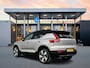 Volvo EX40 Single Motor Extended Range Ultra 82 kWh | 20" | Leder/Nubuck | Trekhaak | Getint Glas | Panoramadak | Harman Kardon | Elektr. verst. Stoelen | Stoel/Stuurverwarming | Warmtepomp | Adaptieve Cruise | BLIS