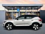 Volvo EX40 Single Motor Extended Range Ultra 82 kWh | 20" | Leder/Nubuck | Trekhaak | Getint Glas | Panoramadak | Harman Kardon | Elektr. verst. Stoelen | Stoel/Stuurverwarming | Warmtepomp | Adaptieve Cruise | BLIS