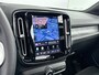 Volvo EX40 Single Motor Extended Range Ultra 82 kWh | 20" | Leder/Nubuck | Trekhaak | Getint Glas | Panoramadak | Harman Kardon | Elektr. verst. Stoelen | Stoel/Stuurverwarming | Warmtepomp | Adaptieve Cruise | BLIS