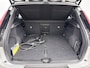 Volvo EX40 Single Motor Extended Range Ultra 82 kWh | 20" | Leder/Nubuck | Trekhaak | Getint Glas | Panoramadak | Harman Kardon | Elektr. verst. Stoelen | Stoel/Stuurverwarming | Warmtepomp | Adaptieve Cruise | BLIS
