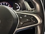 Renault Captur 130PK TCe Intens Automaat | Navi | Camera | Parkeersensoren | Climate Control | Apple CarPlay/Android Auto | Full LED | Licht & Regen Sensor | Lichtmetalen Velgen | Armsteun |