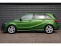 Mercedes-Benz B-klasse 180 Ambition - CAMERA - CARPLAY - PDC V+A - CRUISE - CLIMA -