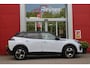 Peugeot 2008 1.2 Hybrid 145 GT PACK | ELEKTRISCH BEDIENBARE BESTUURDERSSTOEL | NAVIGATIE | FULL LED KOPLAMPEN | DRAADLOZE APPLE CARPLAY/ANDROID AUTO | ADAPTIVE CRUISE CONTROL | CAMERA VOOR + ACHTER | CLIMATE CONTROL | LICHTMETALEN VELGEN 17" | KEYLESS ENTRY/START | DAB+ RADIO | ALCANTARA/LEDEREN BEKLEDING | DODEHOEK DETECTIE | PARKEERSENSOREN VOOR + ACHTER | STOEL VERWARMING | DRAADLOZE TELEFOONLADER |