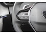 Peugeot 2008 1.2 Hybrid 145 GT PACK | ELEKTRISCH BEDIENBARE BESTUURDERSSTOEL | NAVIGATIE | FULL LED KOPLAMPEN | DRAADLOZE APPLE CARPLAY/ANDROID AUTO | ADAPTIVE CRUISE CONTROL | CAMERA VOOR + ACHTER | CLIMATE CONTROL | LICHTMETALEN VELGEN 17" | KEYLESS ENTRY/START | DAB+ RADIO | ALCANTARA/LEDEREN BEKLEDING | DODEHOEK DETECTIE | PARKEERSENSOREN VOOR + ACHTER | STOEL VERWARMING | DRAADLOZE TELEFOONLADER |