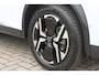 Peugeot 2008 1.2 Hybrid 145 GT PACK | ELEKTRISCH BEDIENBARE BESTUURDERSSTOEL | NAVIGATIE | FULL LED KOPLAMPEN | DRAADLOZE APPLE CARPLAY/ANDROID AUTO | ADAPTIVE CRUISE CONTROL | CAMERA VOOR + ACHTER | CLIMATE CONTROL | LICHTMETALEN VELGEN 17" | KEYLESS ENTRY/START | DAB+ RADIO | ALCANTARA/LEDEREN BEKLEDING | DODEHOEK DETECTIE | PARKEERSENSOREN VOOR + ACHTER | STOEL VERWARMING | DRAADLOZE TELEFOONLADER |