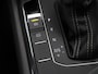 Volkswagen Tiguan 1.5 TSi 150 Pk Automaat Highline Business R-Line | Black Style | Trekhaak | Stoelverwarming | Panorama dak | Camera | Adaptive Cruise | CarPlay | 95.610 Km !!