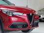 Alfa Romeo Stelvio 2.0 T AWD First Edition 280PK - SCHUIFDAK - HARMAN KARDON - LEER MET MEMORY STOELEN - ROSSO COMPETIZONE