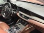 Alfa Romeo Stelvio 2.0 T AWD First Edition 280PK - SCHUIFDAK - HARMAN KARDON - LEER MET MEMORY STOELEN - ROSSO COMPETIZONE