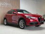 Alfa Romeo Stelvio 2.0 T AWD First Edition 280PK - SCHUIFDAK - HARMAN KARDON - LEER MET MEMORY STOELEN - ROSSO COMPETIZONE