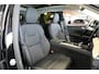 Volvo XC60 2.0 T6 293kW/399pk Aut8 Plug-in hybrid Ultra Dark PANORAMADAK + HARMAN/KARDON + ADAPT.CRUISE + HEAD-UP + STOELVERWARMING V&A + STUURVERWARMING + GOOGLE DASH + 360 CAMERA + BLIS + CTA + LUCHTVERING + 21" LM-VELGEN!!