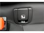 Volvo XC60 2.0 T6 AWD 293kW/399pk Aut8 Plug-in hybrid Ultra Dark Facelift! LUCHTVERING + PANORAMADAK + HARMAN/KARDON + ADAPT.CRUISE + HEAD-UP + STOELVERWARMING V&A + STUURVERWARMING + GOOGLE DASH + 360 CAMERA + BLIS + PARKSENSOREN + 21" LM-VELGEN!!