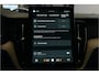 Volvo XC60 2.0 T6 293kW/399pk Aut8 Plug-in hybrid Ultra Dark PANORAMADAK + HARMAN/KARDON + ADAPT.CRUISE + HEAD-UP + STOELVERWARMING V&A + STUURVERWARMING + GOOGLE DASH + 360 CAMERA + BLIS + CTA + LUCHTVERING + 21" LM-VELGEN!!