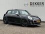 MINI Cooper Mini 1.5 Chili met Panoramadak, Navi, Stoelverwarming, NL-auto, 1e Eigenaar!