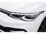 Volkswagen Golf 1.5 TSI Life Business | Panoramadak | ErgoActive | Stoelmassage | Navigatie Discover Pro | Cruise Control Adaptief | Parkeersensoren | Lichtmetalen Velgen 17 inch | Alarm | LED Koplampen